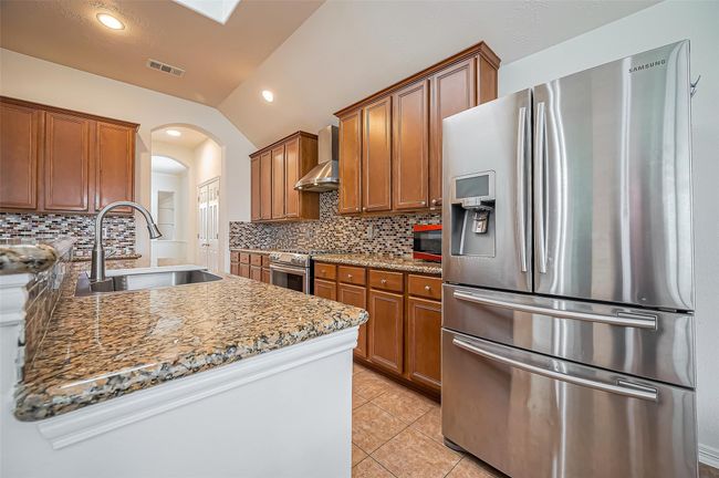 Kitchen | Image 24