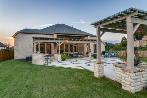 1024 Myers Park Trl, Roanoke, TX, 76262-1555 | Card Image