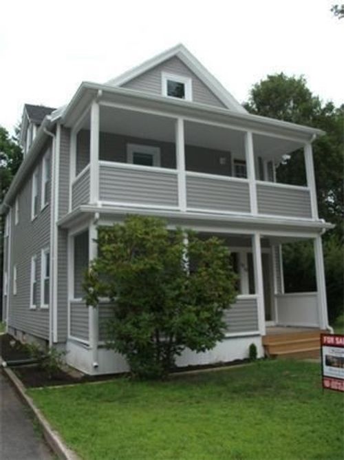 0-62 Benefit St, Attleboro, MA, 02703-1822 | Card Image