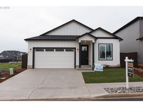 3412 Se 8th Pl, Battle Ground, WA, 98604 | Card Image