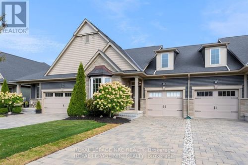 28 Campbell St, Thorold, ON, L2V0J3 | Card Image