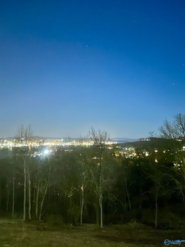 1 Woodvue Road, For Sale in Guntersville Zoocasa