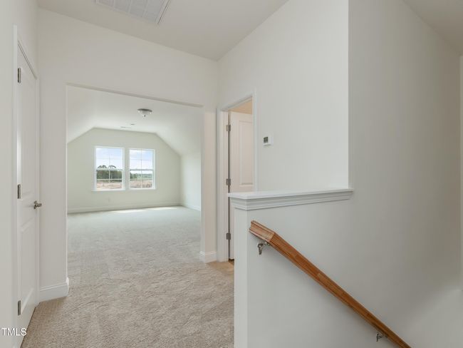 Upstairs - Loft | Image 7