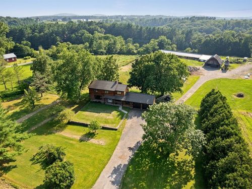 8074 Spear St, Shelburne, VT, 05482-6575 | Card Image