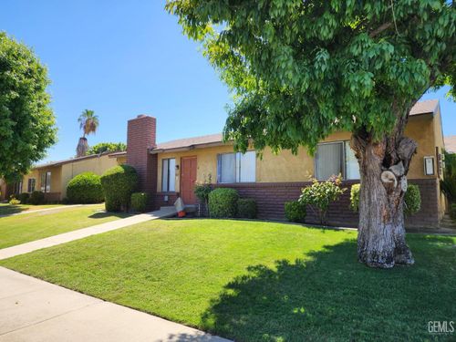 5611 Wilson Rd, Bakersfield, CA, 93309-5477 | Card Image