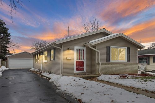 3131 Barbara Dr, RACINE, WI, 53404-1926 | Card Image