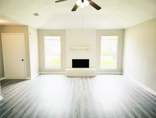 15603 Raven Trl, Missouri City, TX, 77489-2706 | Card Image