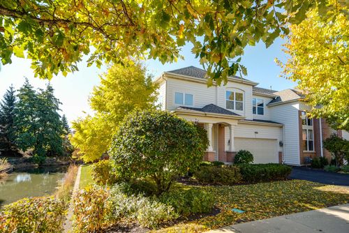 4225 Henry Way, Northbrook, IL, 60062-2171 | Card Image