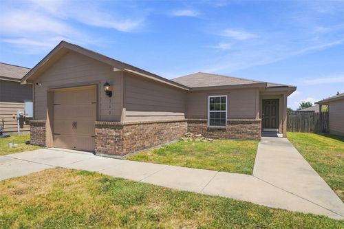 360 Farmer Ln, Jarrell, TX, 76537-1902 | Card Image