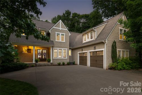 20 E Owl Creek Ln, Fairview, NC, 28730-8816 | Card Image