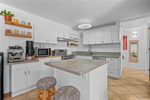 804-225 Kaiulani Ave, Honolulu, HI, 96815-3044 | Card Image