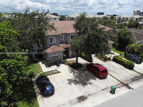 8706 Nw 38th Dr, Coral Springs, FL, 33065-4373 | Card Image