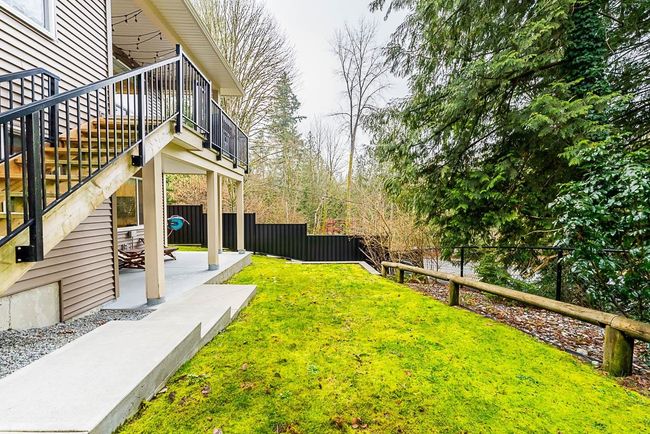 13003 237 A Street, House other with 4 bedrooms, 3 bathrooms and 4 parking in Maple Ridge BC | Image 33