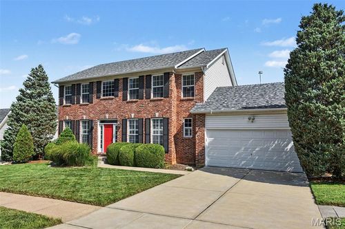 7445 Stream Valley Ct, Saint Louis, MO, 63129-5294 | Card Image
