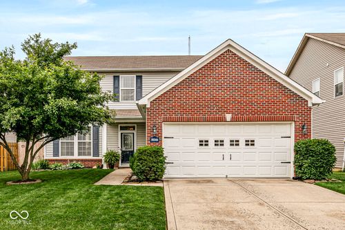 15543 Blair Ln, Noblesville, IN, 46060-5578 | Card Image