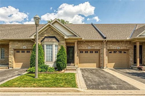 64 Oakhampton Trail, Hamilton, ON, L9B0B8 | Card Image