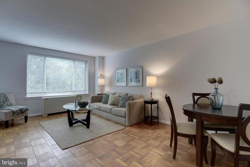 apt-416-4100 W St Nw, WASHINGTON, DC, 20007-4076 | Card Image