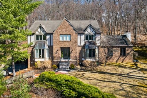 16 James Rd, Randolph, NJ, 07869-2728 | Card Image