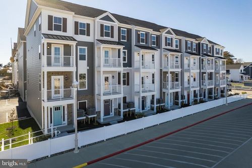 unit-b-104 143rd St, OCEAN CITY, MD, 21842-8636 | Card Image