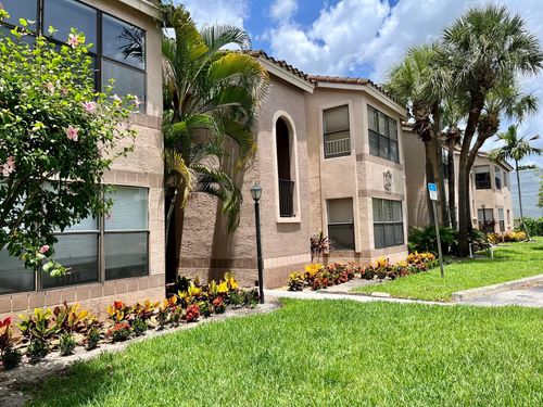 apt-2207-2796 S University Dr, Davie, FL, 33328-1482 | Card Image