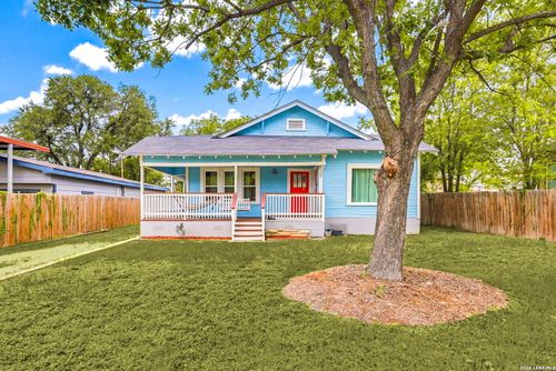 239 E Ligustrum Dr, San Antonio, TX, 78228-4010 | Card Image