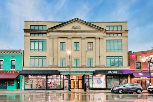 2d-7509 Madison St, Forest Park, IL, 60130-1428 | Card Image