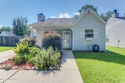 12297 Windward Dr, Gulfport, MS, 39503-5523 | Card Image