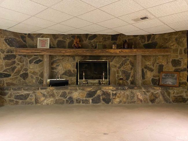 8760 E Schnellville Rd, House other with 4 bedrooms, 3 bathrooms and null parking in Birdseye IN | Image 34