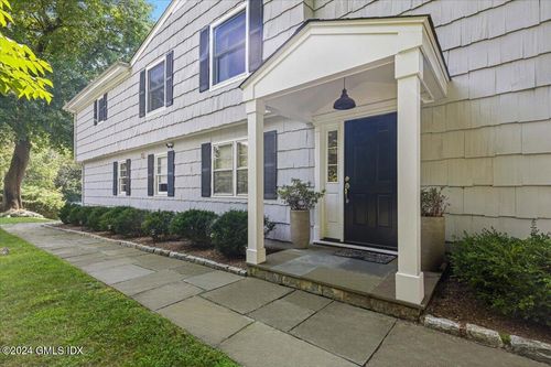 70 Gregory Rd, Cos Cob, CT, 06807-1609 | Card Image