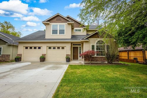 9095 W Dalton Pl, Boise, ID, 83704-3284 | Card Image
