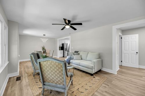 1129 Quail Dr, Charleston, SC, 29412-4811 | Card Image