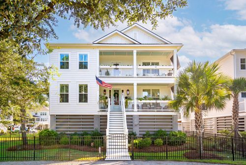 1534 N Lakeshore Dr, Mount Pleasant, SC, 29466-9513 | Card Image