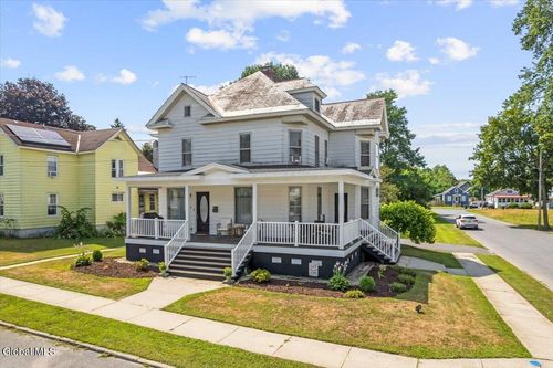 15 4th Ave, Hudson Falls, NY, 12839-1911 | Card Image