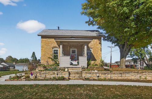 108 4th St Sw, Pine Island, MN, 55963-9005 | Card Image