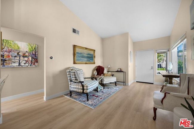 12437 Ironbark Dr, House other with 3 bedrooms, 2 bathrooms and 2 parking in Rancho Cucamonga CA | Image 4