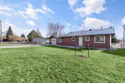 View of front of property featuring a front yard | Image 2