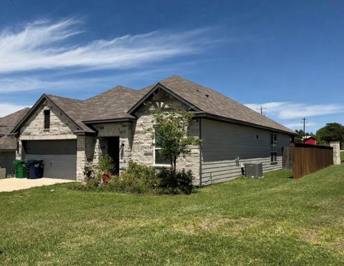 1452 Lake Ridge Dr, Brenham, TX, 77833-1486 | Card Image