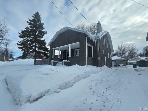 111 S Pearl Ave, Watertown, NY, 13601-3508 | Card Image