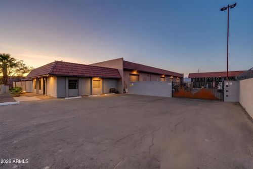 7818 N 68th Avenue, Glendale, AZ, 85303 | Card Image