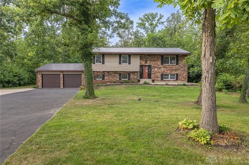 1472 Ludlow Rd, Xenia, OH, 45385-7900 | Card Image