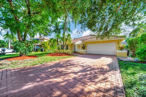 4751 Nw 58 Ter, Coral Springs, FL, 33067 | Card Image