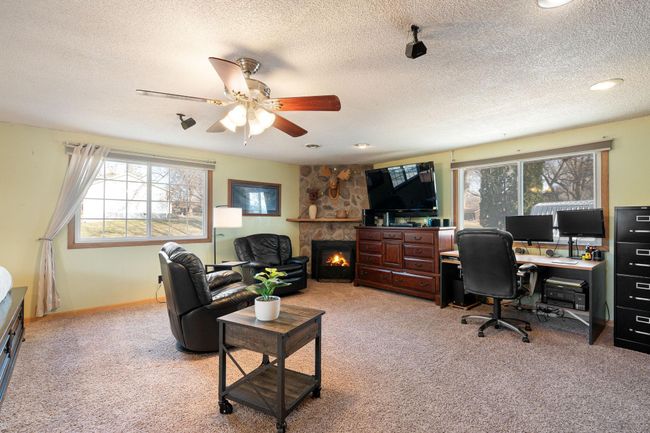 46-web-or-mls-1015-16th-st-sw.jpg | Image 34