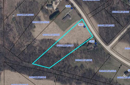 19-27 Hidden Valley Dr, LANARK, IL, 61046-9760 | Card Image