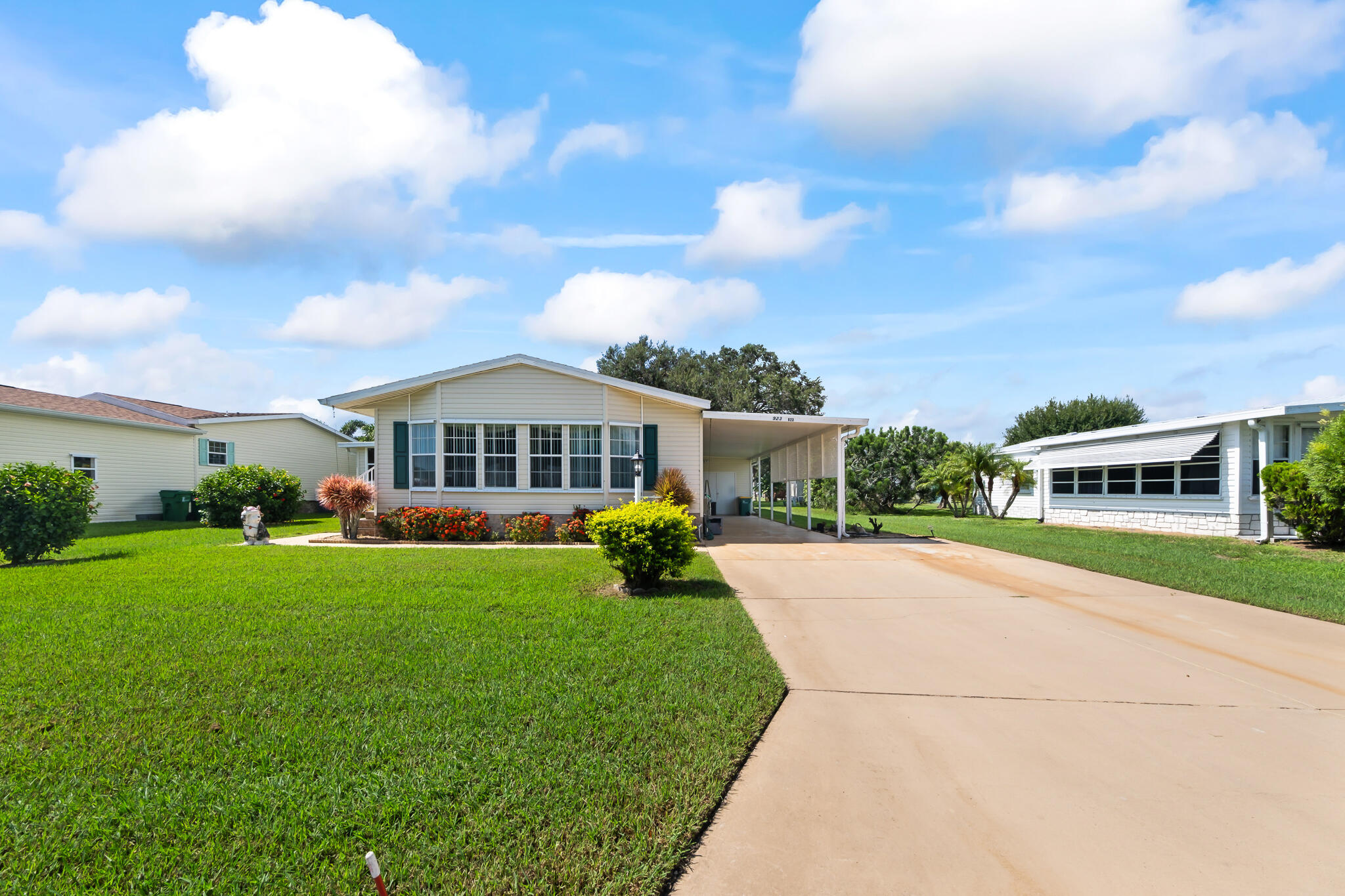Yew St, Sebastian, FL 32976