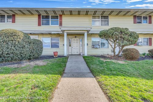 809 Moosic Road, Old Forge, PA, 18518 | Card Image