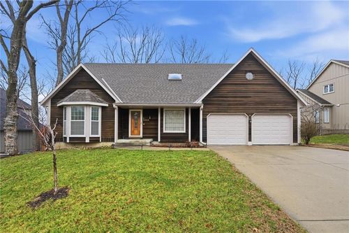 8003 Mullen Rd, Lenexa, KS, 66215-2487 | Card Image