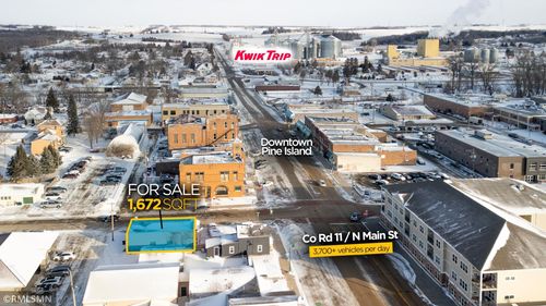 300 S Main St, Pine Island, MN, 55963-8646 | Card Image