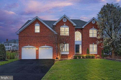 22557 Middleburg Chapel Ct, ASHBURN, VA, 20148-6704 | Card Image