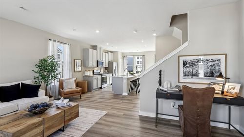 695 Olivia St, Pittsburgh, PA, 15205-9508 | Card Image