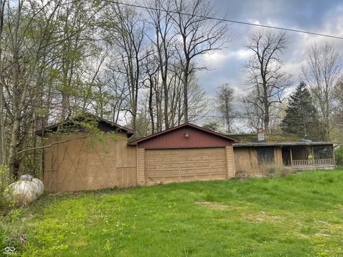 9825 E North St, Rockville, IN, 47872-7976 | Card Image